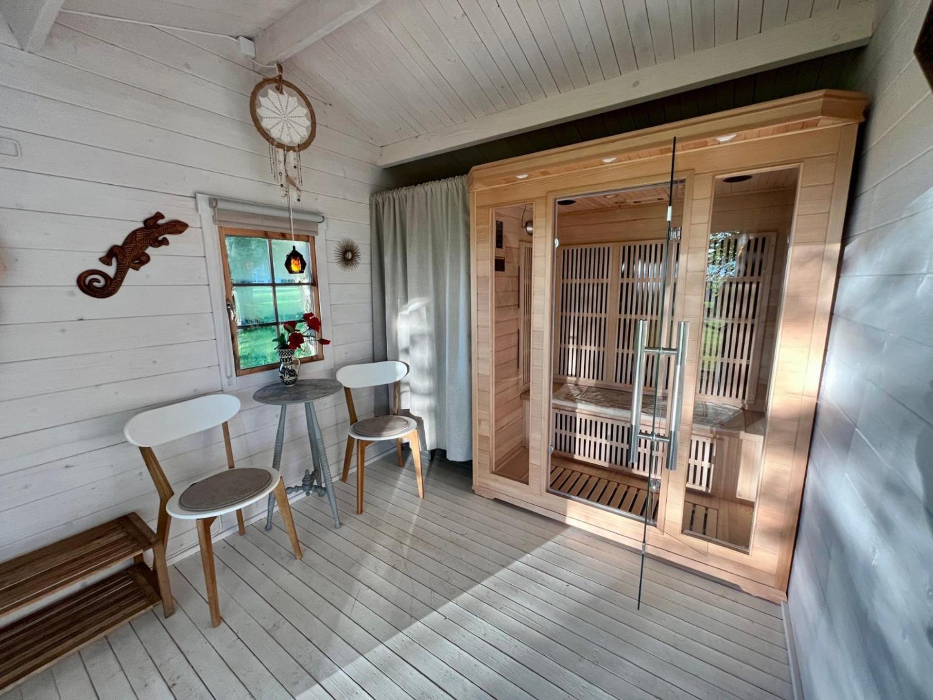 Naturnaera Fritidsboende, Tomtebo - Yintorp Arkelstorp Exteriör bild